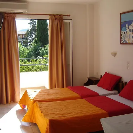 Pansion Chrisa Skiathos Town
