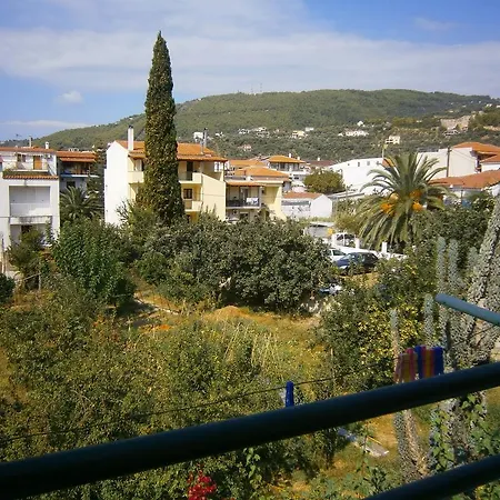 Pansion Chrisa Affittacamere 3*