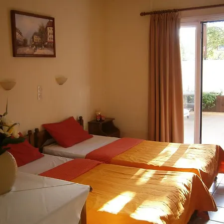 Pansion Chrisa Città di Skiathos