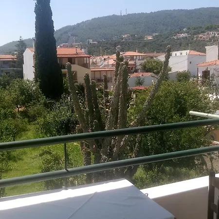 Πανσιόν Pansion Chrisa Σκιάθος Πόλη